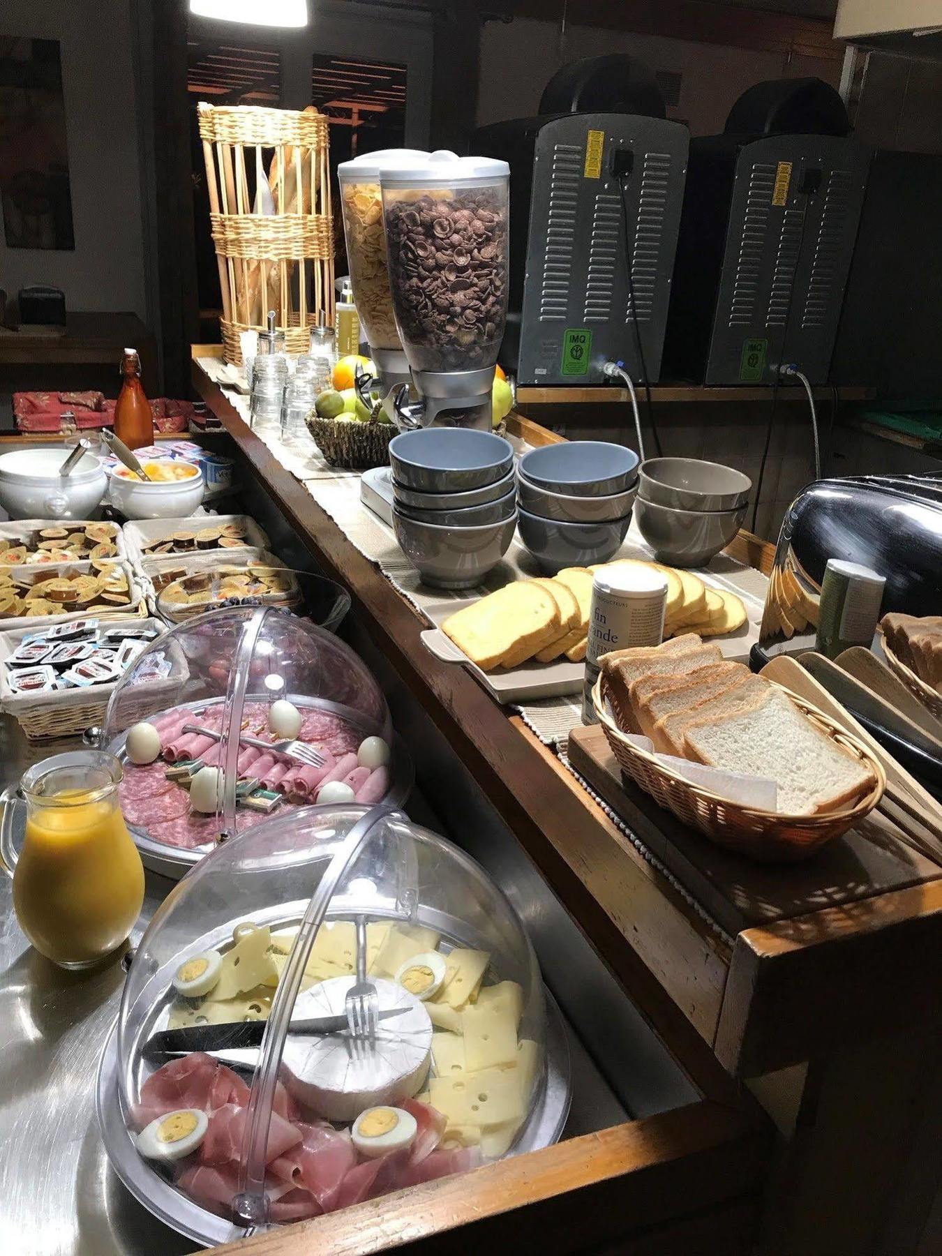 Brit Hotel Plaisance A9/A61 Narbonne Luaran gambar